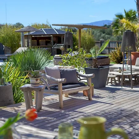 Villa De Luxe Piscine Vue