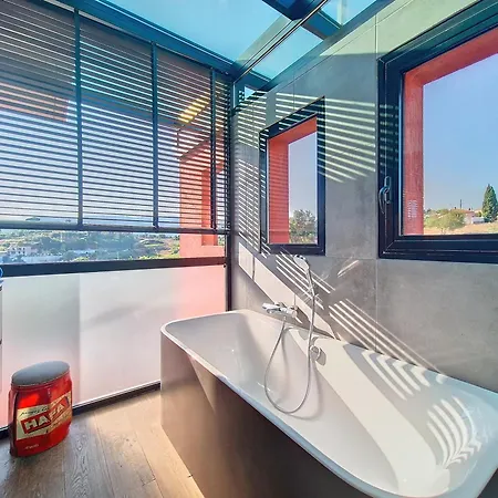 De Luxe Piscine Vue * Nicea