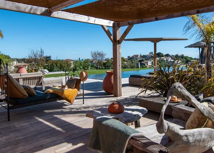 De Luxe Piscine Vue * Nice