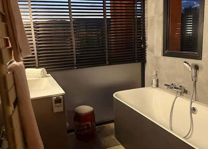 Villa De Luxe Piscine Vue