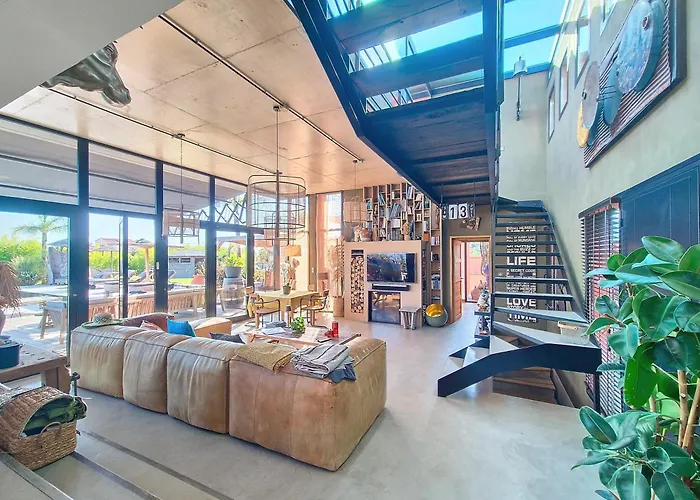 De Luxe Piscine Vue וילה *